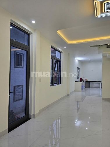 CHÍNH CHỦ BÁN NHÀ 2 MẶT TIỀN NGUYỄN TẤT THÀNH - TP. HUẾ (NỞ HẬU, KO NG