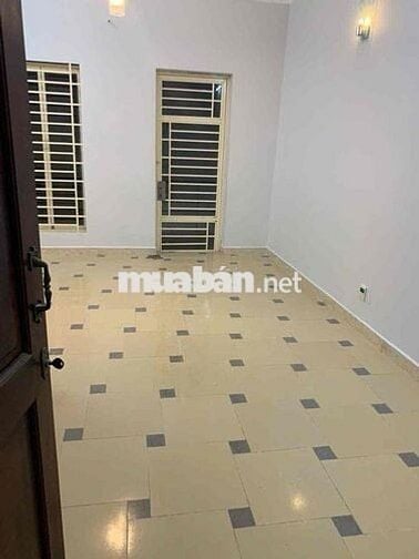 Nhà cho thuê chính chủ quan 8 mat tiền Đường Ta Quang Bửu.