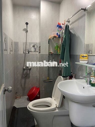 Nhà HXH dt22m2 không lộ giới đúc 5 tầng 3pn Âu Cơ P10, Q. Tân Bình
