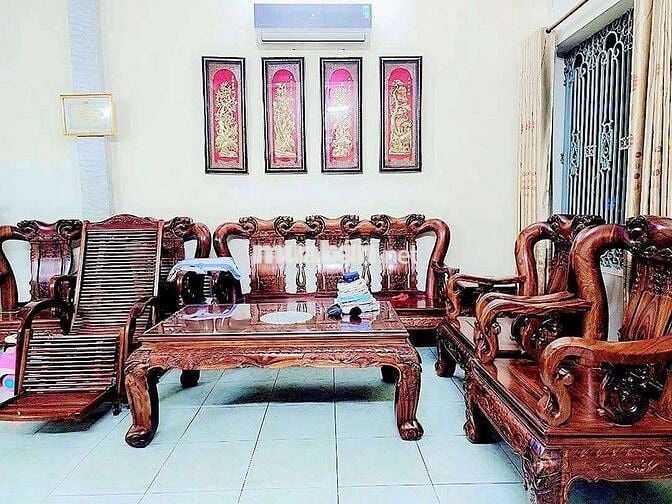 MẶT TIỀN HỒNG HÀ, P2, TÂN BÌNH| SÂN BAY TSN| 220M2 (10.2 x 21.5)