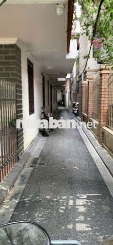 Chính chủ em bán gấp lô đất, 80m2 full cư đã có sổ đỏ, công chứng ngay