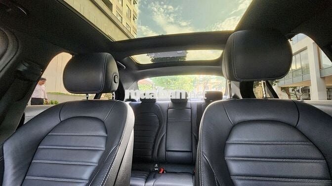 C300 AMG sx 2021 zin siêu lướt