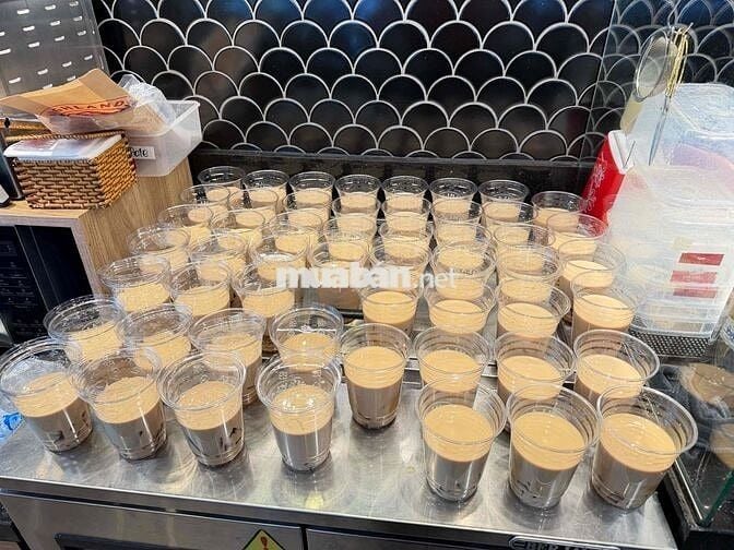 HIGHLANDS COFFEE TUYỂN DỤNG PHA CHẾ KV Q4 Q7