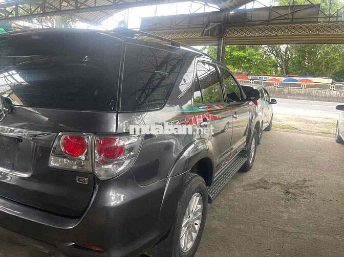 Toyota Fortuner 2013 Xám Số sàn