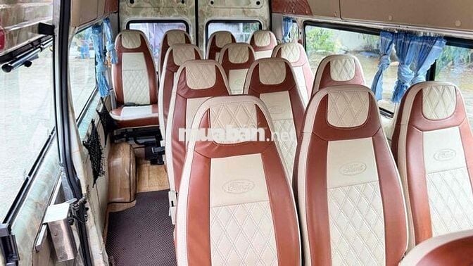 Ford Transit 2017 Bản Trung