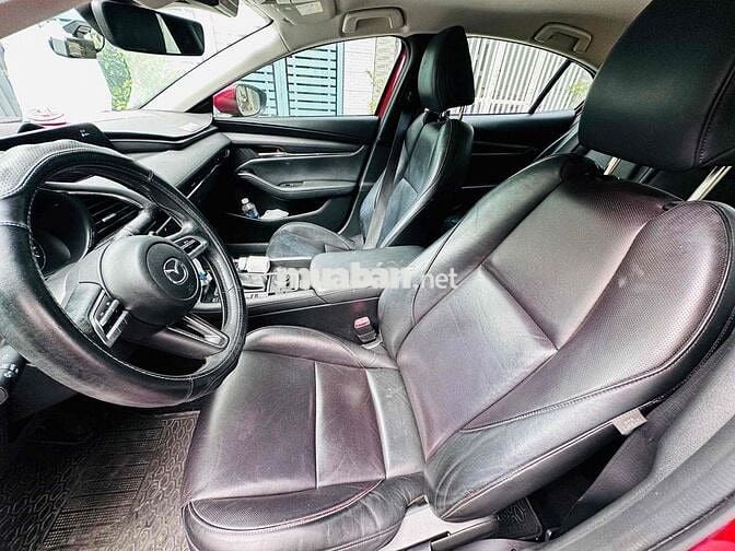 Mazda 3 Luxury 2022 Xe Gia Đình