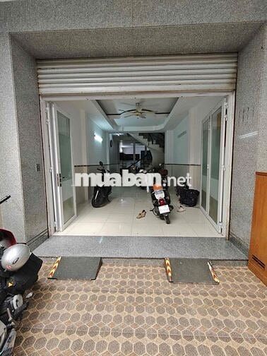 Nhà Cho Thuê mặt tiền kdc Bình Phú 1 đường số 13 P11 q6
