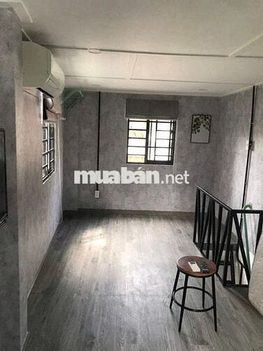 Phòng thoáng đẹp gác cao giá hỗ trợ không phí dịch vụ