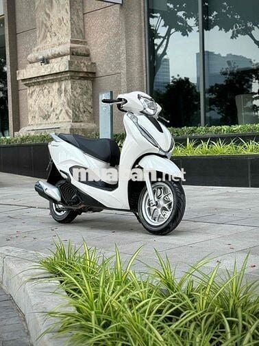 Honda Lead125 Smartkey 2025 Trắng Classic Lead