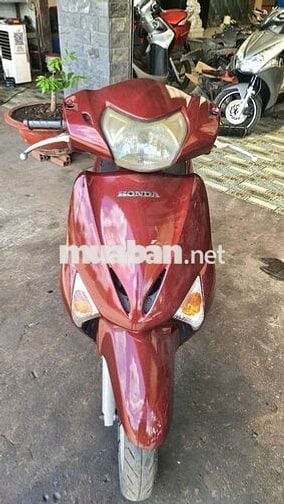 Honda Lead 2012 màu Đỏ