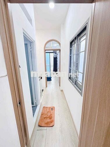 nhà 2 mặt hẻm cách hẻm xe tải chỉ 15m