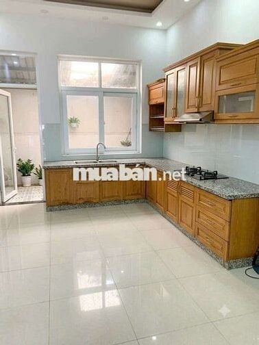 Bán nhà 1 trệt 3 lầu đường D12 khu dân cư D2D