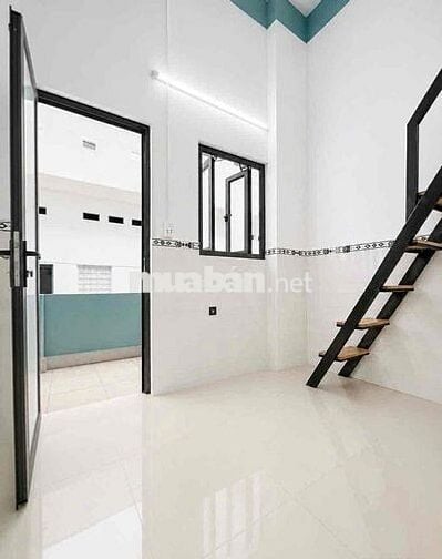 Do về quê gấp nên em pass lại phòng vào ở liền ( hỗ trọ cọc 1tr)