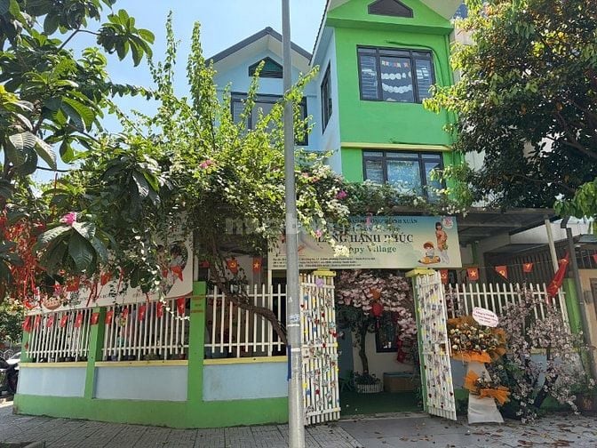 Cho thuê nhà BT đầu đường Tố Hữu, MB 90 m2x3 tầng, tổng DT 170m2