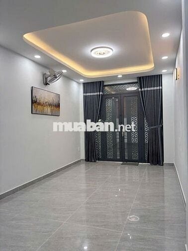 Cần bán nhà mặt tiền đường Nguyễn Tiểu La 202/….  Phường 08