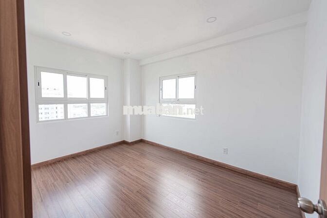 Conic Boulevard căn góc 3PN 114m2 tầng 15 giá 3,9 tỷ NH hỗ trợ 2,3 tỷ