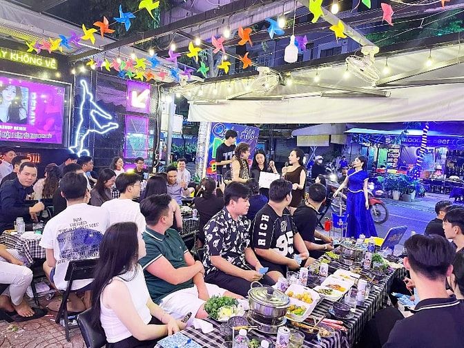 Sang nhượng nhà hàng Alo Quán quận 4