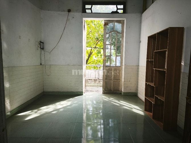 CHÍNH CHỦ CHO THUÊ NHÀ 3 TẦNG NGUYÊN CĂN MẶT TIỀN NGUYỄN LƯƠNG BẰNG GI