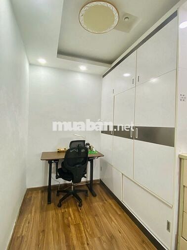 Chính chủ cho thuê căn hộ 2PN + 1WC, full tiện ích, Saigon Avenue, TĐ