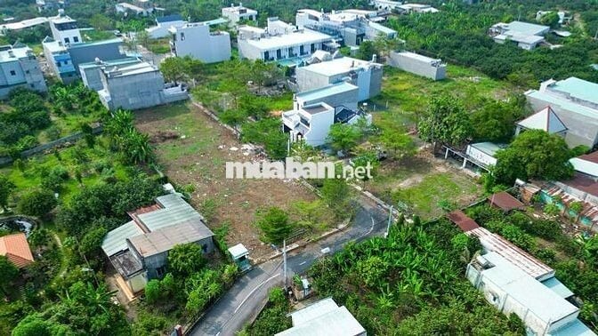 Đất Biên Hòa 520m2 đường 8m giá 2,58 tỷ TL, trả trước 799tr