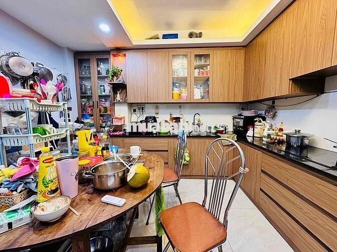 Chủ giảm sâu 500Tr Căn nhà nằm trong con hẻm dân trí sang trọng xe h
