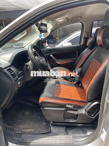 Ranger XLS 4x2 AT 2018 nhập Thái 72.000 km