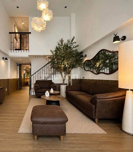 Bán nhà đẹp kế Đầm Sen 10p xe máy - 4m x 12m - hxh - sân thượng 