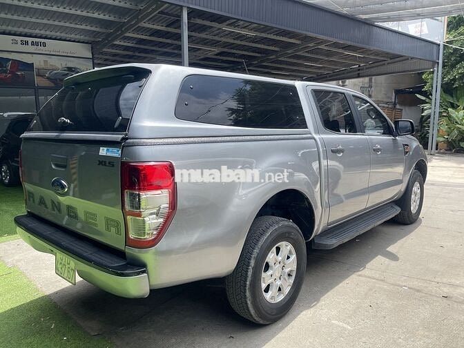 Ranger XLS 4x2 AT 2018 nhập Thái 72.000 km