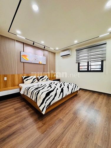 ⭐️Nhà DT:4x15m tuyệt đẹp Cao cấp hẻm Nguyễn Văn Khối, P11