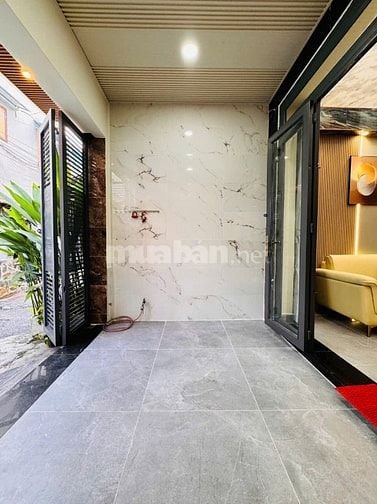 ⭐️Nhà DT:4x15m tuyệt đẹp Cao cấp hẻm Nguyễn Văn Khối, P11