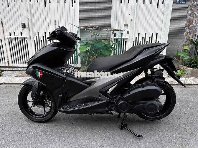 Yamaha NVX 155 Smartkey 155cc Đen