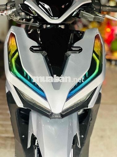Honda Vario 125 Bạc