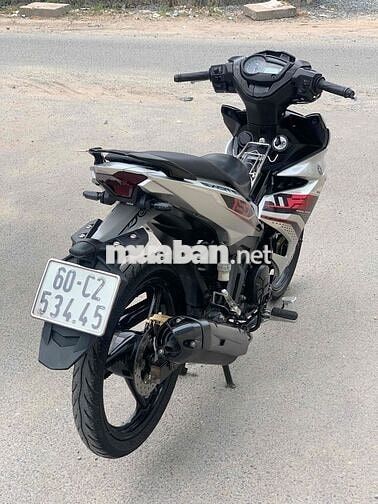 Yamaha Exciter 150 Bạc Zin