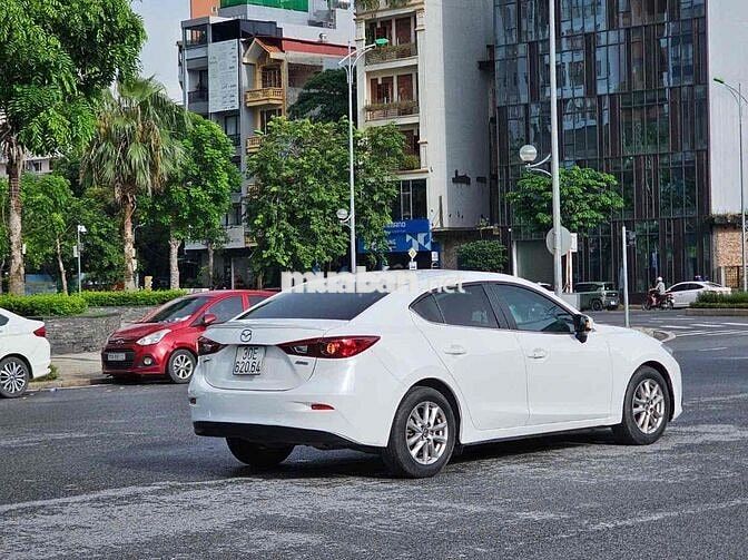 Mazda Mazda 3 xe gia đình 1 chủ mới
