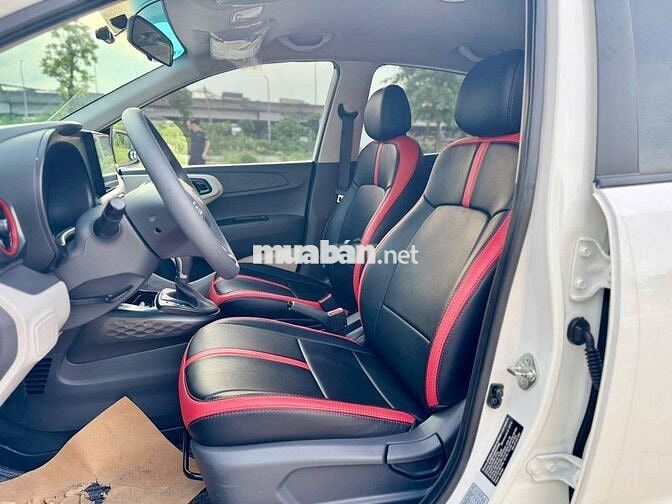 Hyundai I10 1.2AT 2024 30000 km Trắng Tự động
