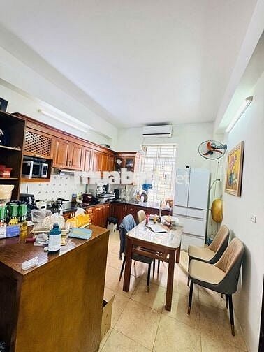 CẦN BÁN CĂN HỘ 3PN – 77m² – GIÁ 4,3 TỶ – HƯỚNG ĐÔNG NAM THOÁNG MÁT