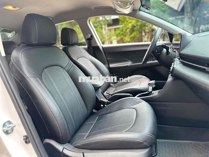 Hyundai Accent 2025 1.5AT Tiêu chuẩn Trắng 13000Km
