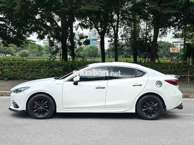 Mazda Mazda 3 2016 1.5AT Sedan Trắng 80000 km
