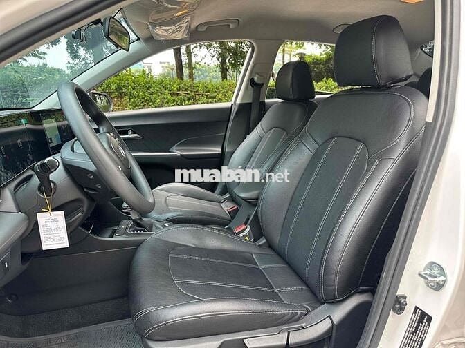 Hyundai Accent 2025 1.5AT Tiêu chuẩn Trắng 13000Km