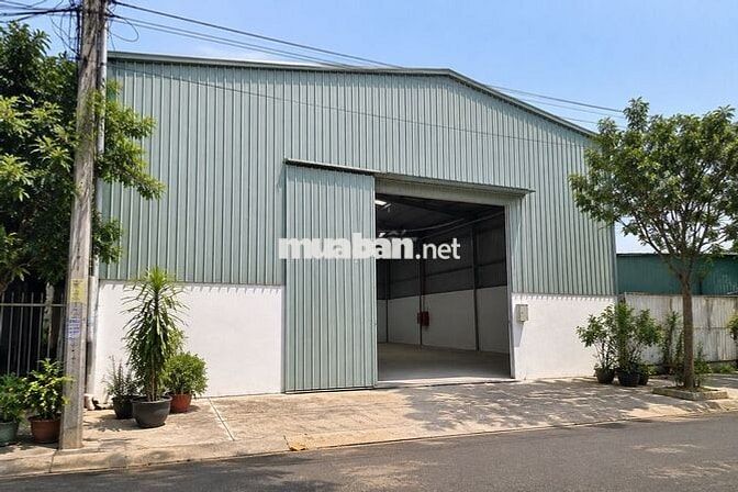 NHÀ KHO MỚI XÂY 350M² – GẦN CHỢ MIẾU BÔNG – GIÁ CHỈ 16 TRIỆU/THÁNG