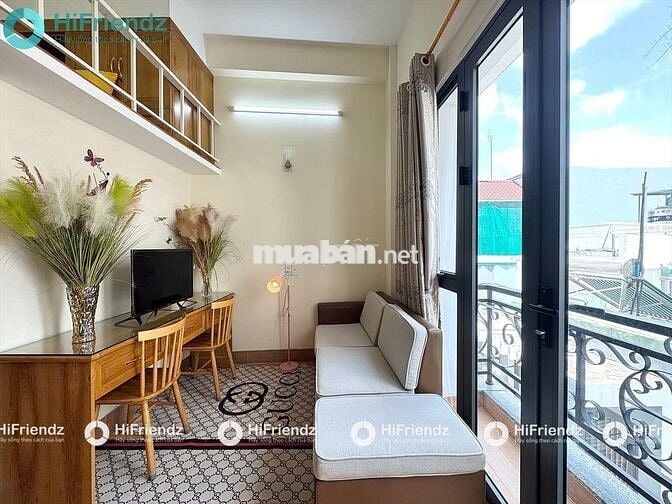 DUPLEX CHO NHÓM BẠN TÂN SINH VIÊN-BAN CÔNG-THANG MÁY