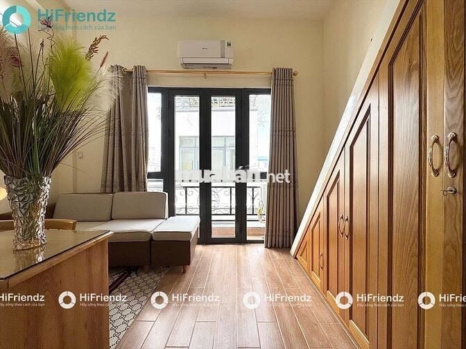 DUPLEX CHO NHÓM BẠN TÂN SINH VIÊN-BAN CÔNG-THANG MÁY