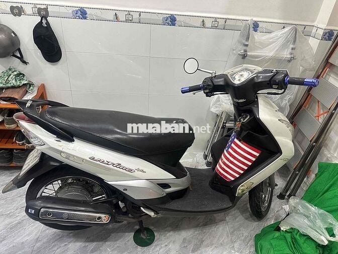 Yamaha Ultimo Trắng