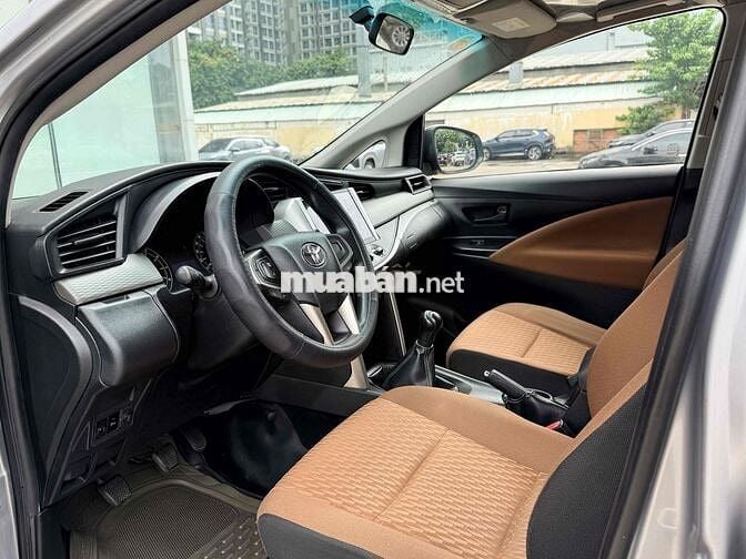 Toyota Innova 2017 Số Sàn - Xe Cũ Chính Hãng