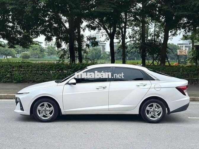 Hyundai Accent 2025 1.5AT Tiêu chuẩn Trắng 13000Km