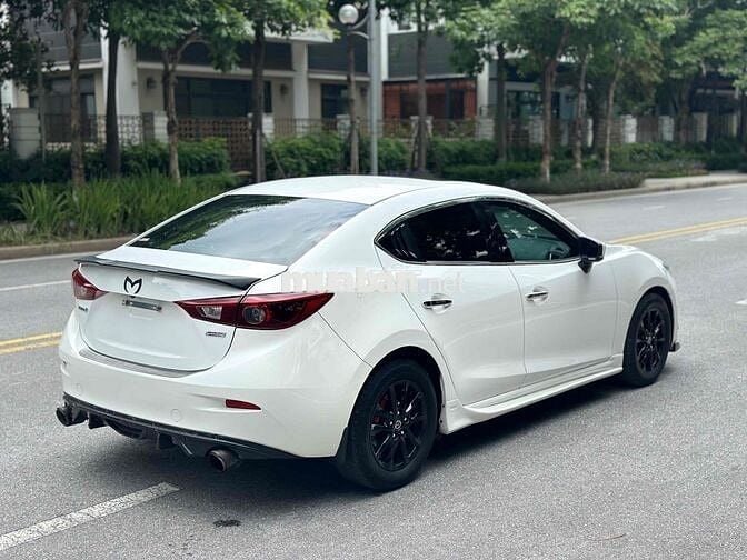 Mazda Mazda 3 2016 1.5AT Sedan Trắng 80000 km