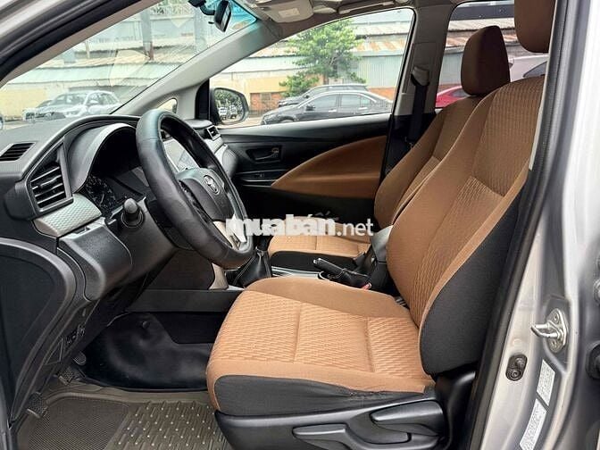 Toyota Innova 2017 Số Sàn - Xe Cũ Chính Hãng