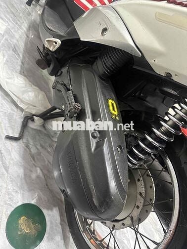 Yamaha Ultimo Trắng