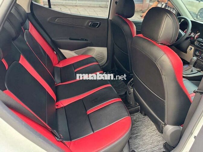 Hyundai I10 1.2AT 2024 30000 km Trắng Tự động