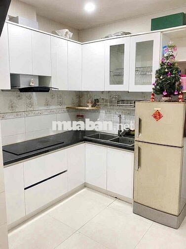 🏡 Cho thuê nhà nguyên căn - hẻm xe hơi Bến Vân Đồn Q4